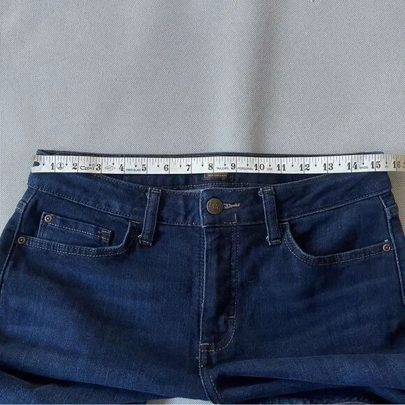 Lee Dark Denim Straight Leg Jeans Women’s Size 10 S/C - Picture 3 of 8